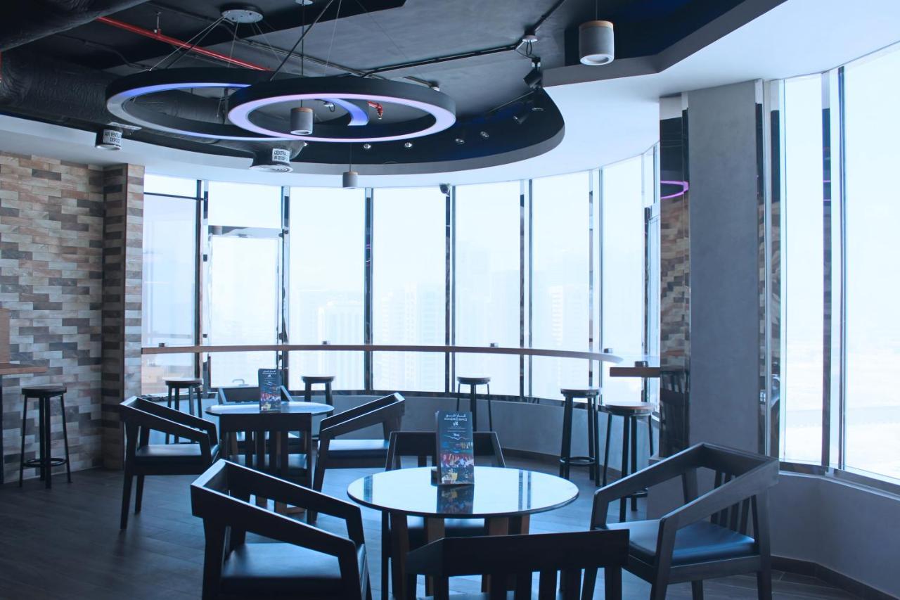Al Diar Dana Hotel Abu Dhabi Ngoại thất bức ảnh
