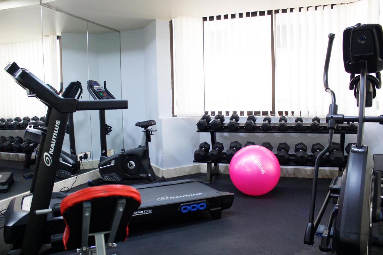 Al Diar Dana Hotel Abu Dhabi Ngoại thất bức ảnh