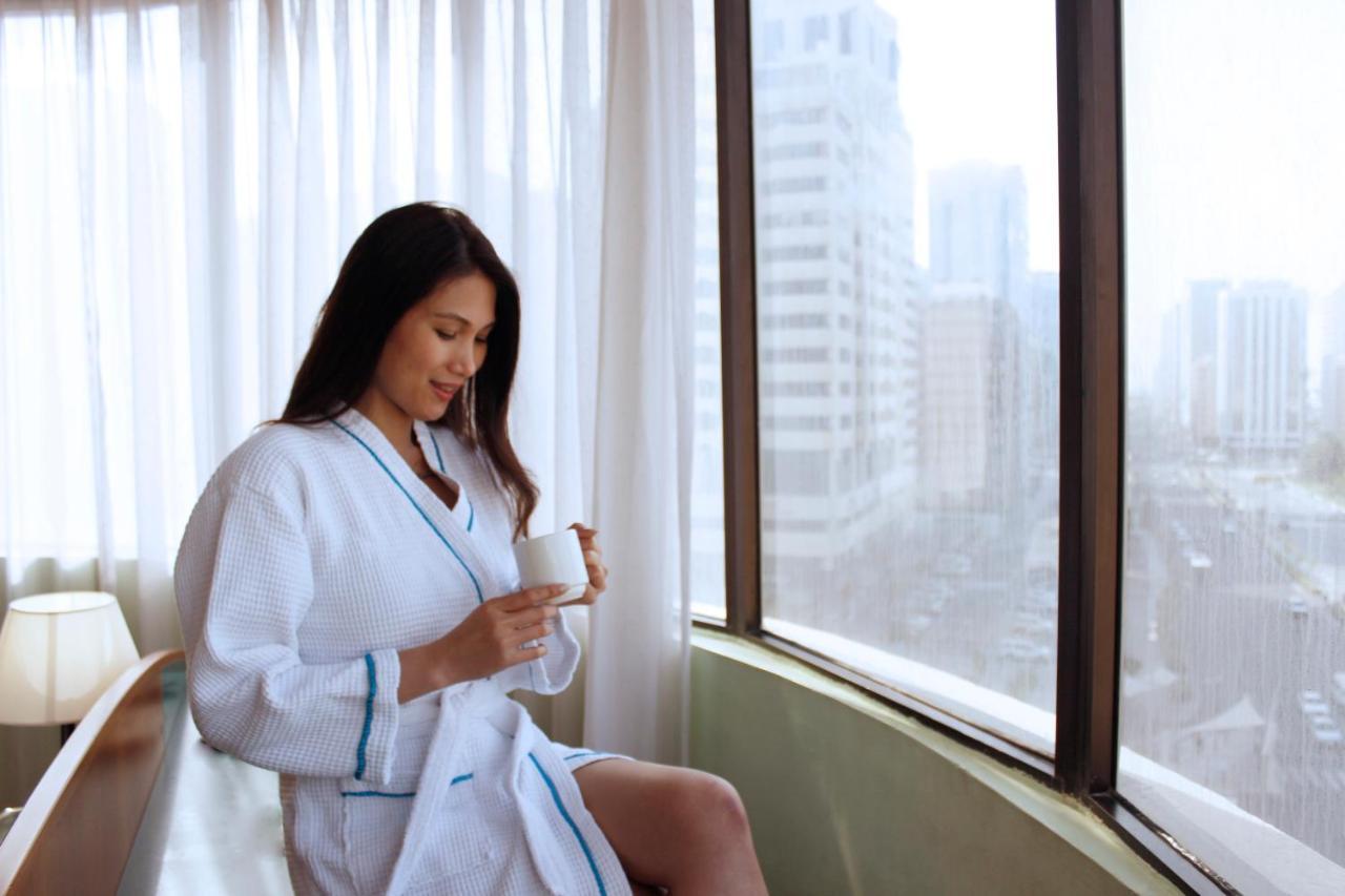 Al Diar Dana Hotel Abu Dhabi Ngoại thất bức ảnh