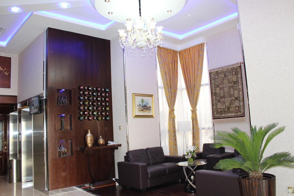 Al Diar Dana Hotel Abu Dhabi Ngoại thất bức ảnh